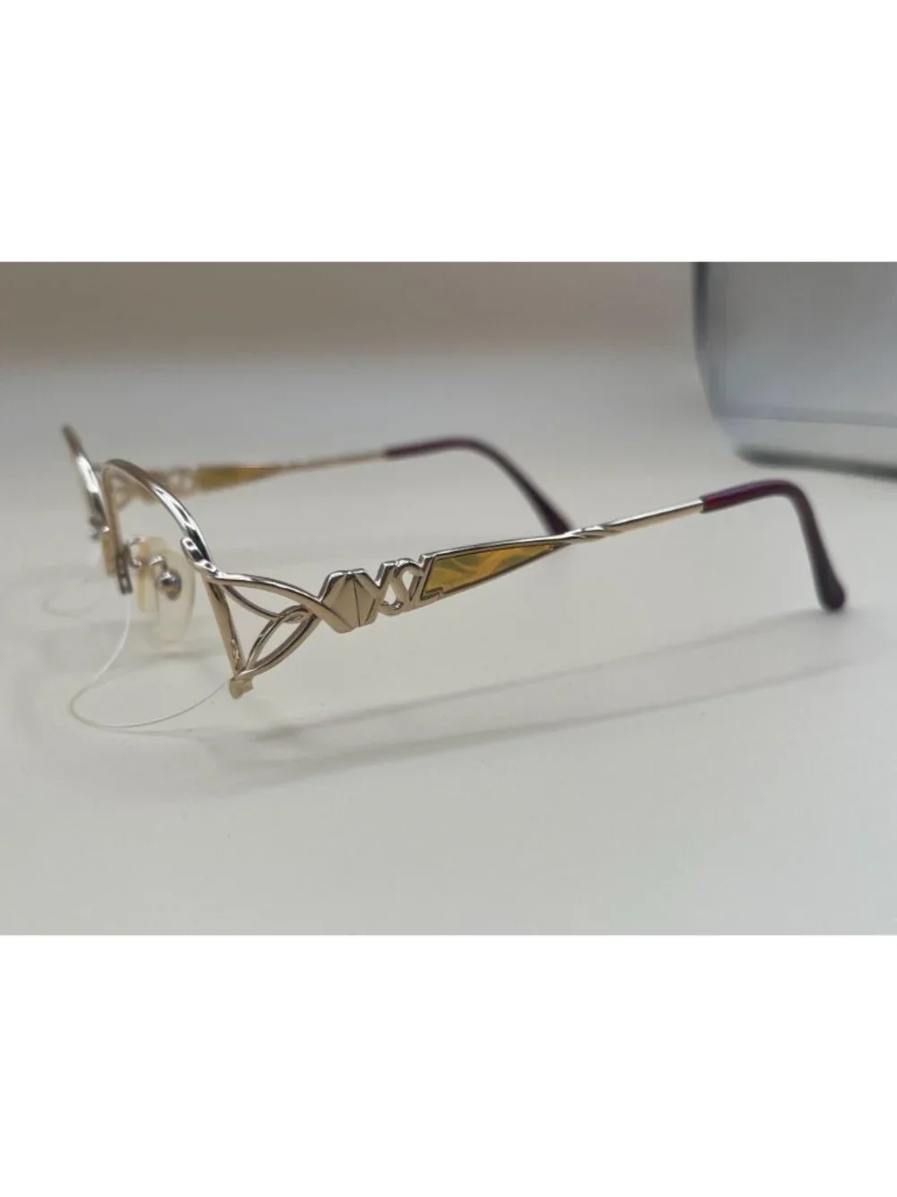 YVES SAINT LAURENT Vintage Titanium Eyeglass Frames 30-6653 53-16-130 Japan